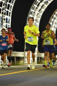 BIB: 68421, 43355, 44109
                            <button type="button" onclick="openModal(20059651)" class="btn btn-primary btn-sm float-right btn-popup" data-toggle="modal" data-target=".modal-high-quality">
                        <i class="fas fa-shopping-cart"></i> Add to Cart
                    </button>
                                            <button type="button" onclick="isThisMe(20059651, true)" class="btn btn-success btn-sm float-right btn-popup btn-isme hidden" data-toggle="tooltip" data-placement="bottom" title="นี่คือรูปของคุณใช่ไหม คลิกที่นี่เพื่อเอาเข้าอัลบั้ม">
                        <i class="fas fa-plus"></i> Add to album
                    </button>
                    <button type="button" onclick="isThisMe(20059651, false)" class="btn btn-warning btn-sm float-right btn-popup btn-isnotme hidden">
                        <i class="fas fa-ban"></i> Remove from album
                    </button>